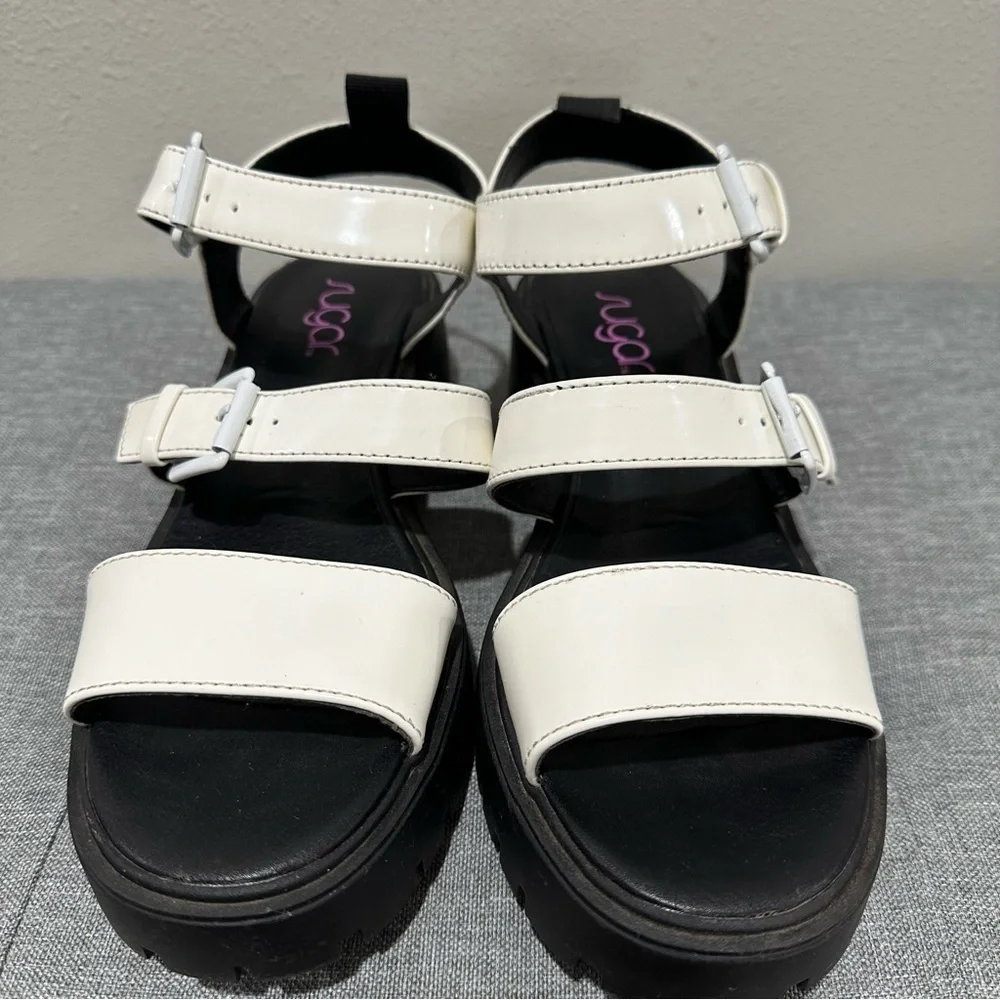 Sugar Indigo Women’s Platform Buckle Sandals